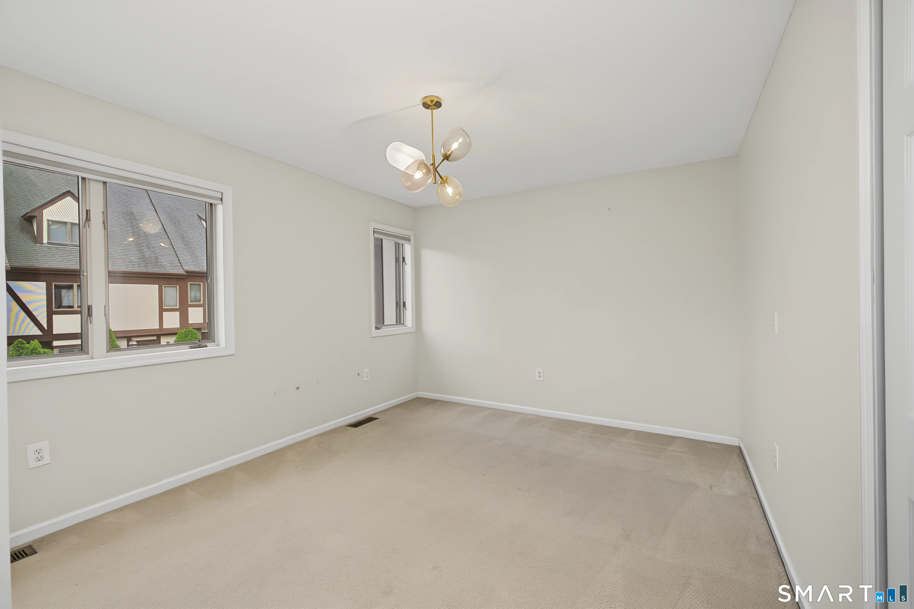 668 Glenbrook Road Stamford CT 06906