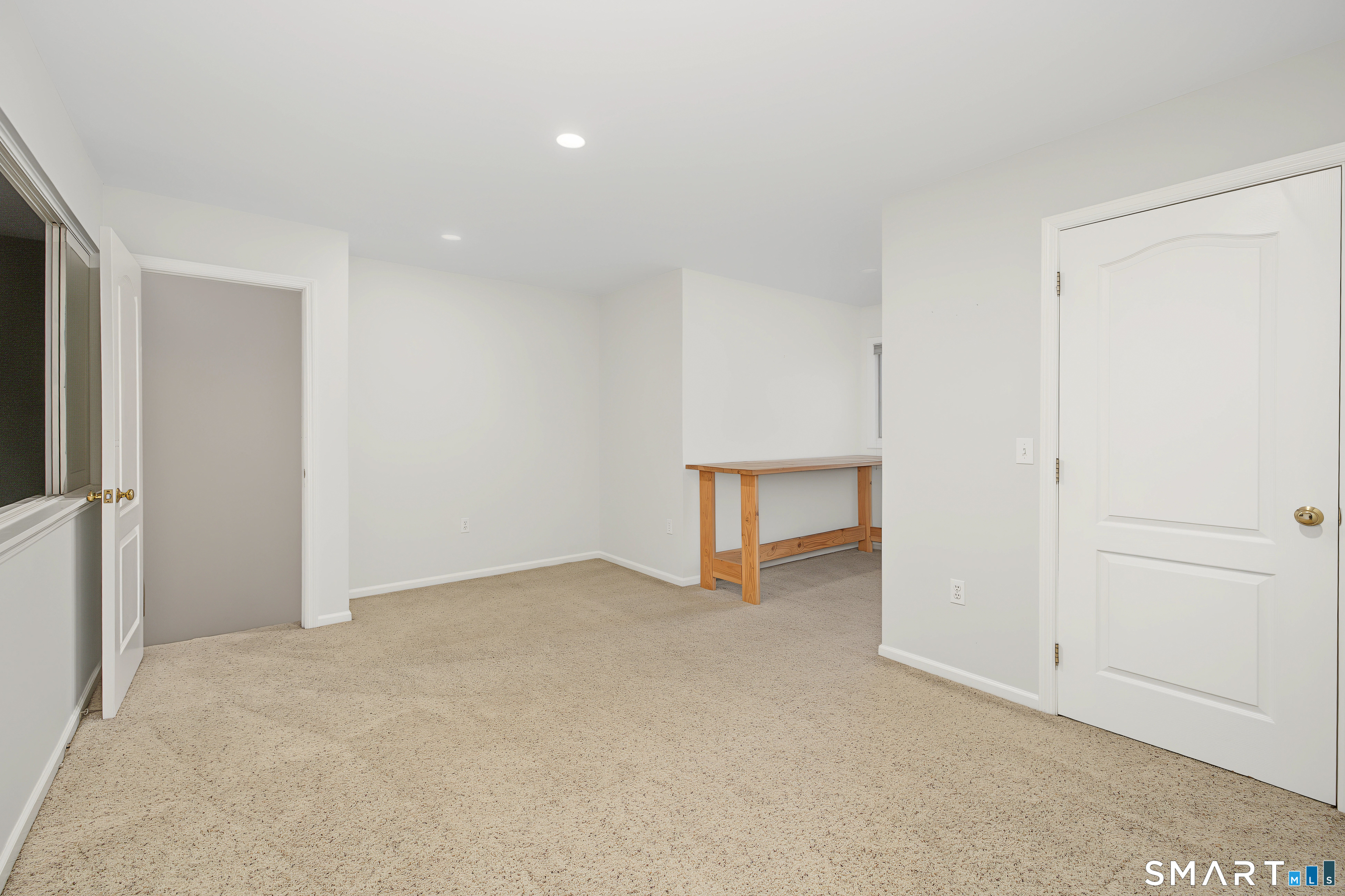 668 Glenbrook Road Stamford CT 06906