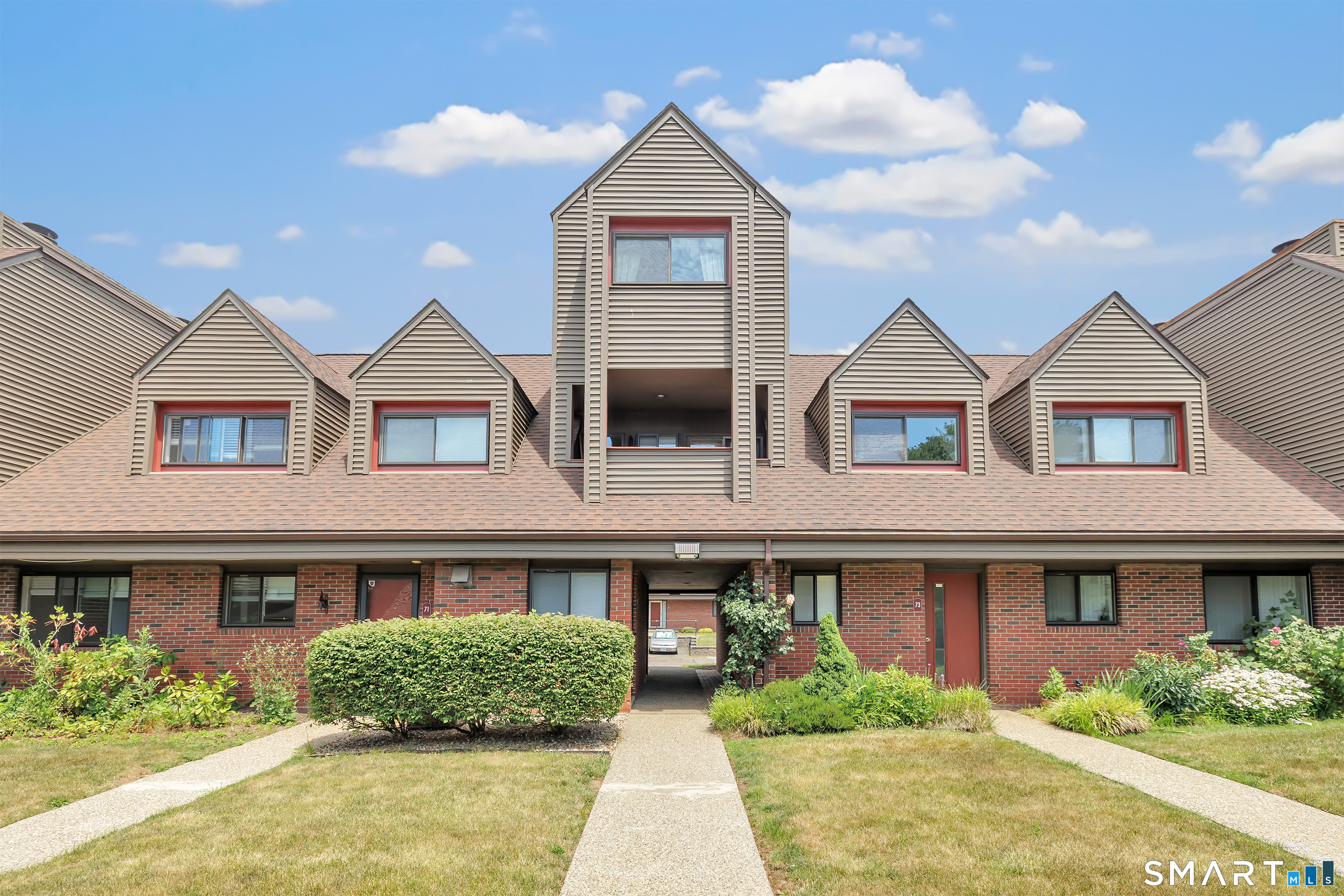72 Montoya Drive Branford CT 06405
