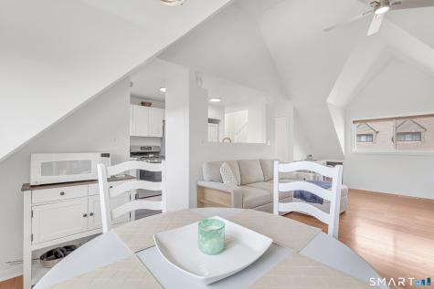 72 Montoya Drive Branford CT 06405