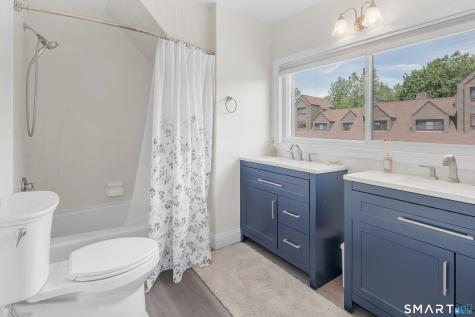 72 Montoya Drive Branford CT 06405