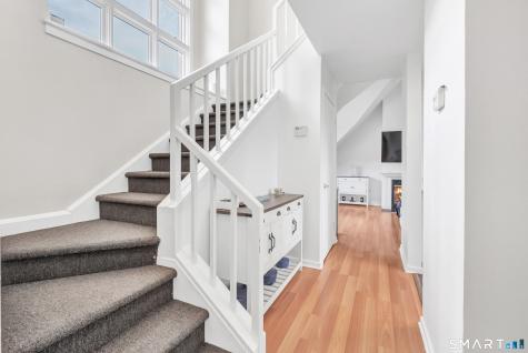 72 Montoya Drive Branford CT 06405
