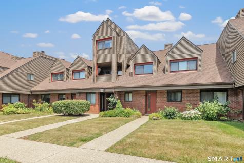 72 Montoya Drive Branford CT 06405