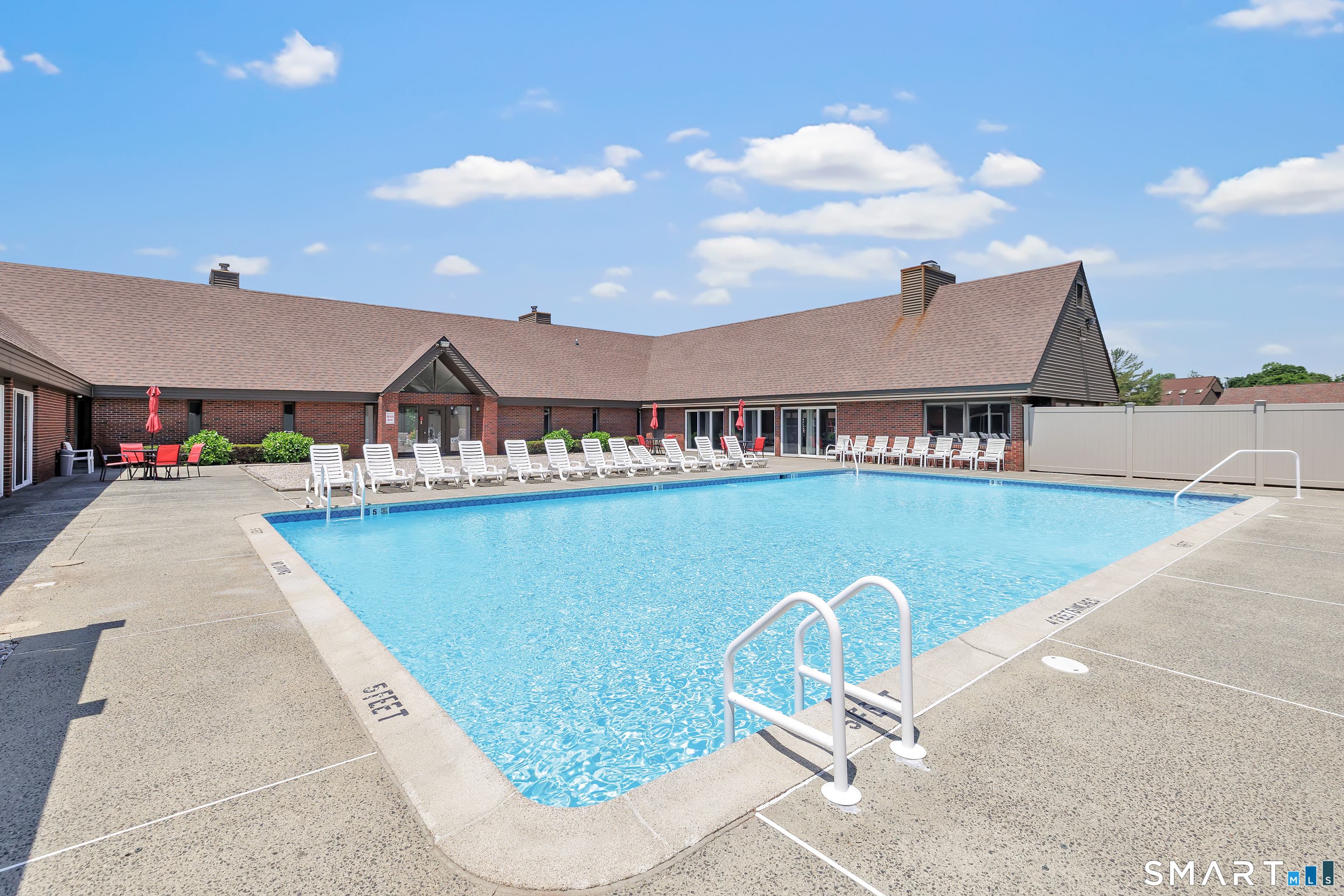 72 Montoya Drive Branford CT 06405