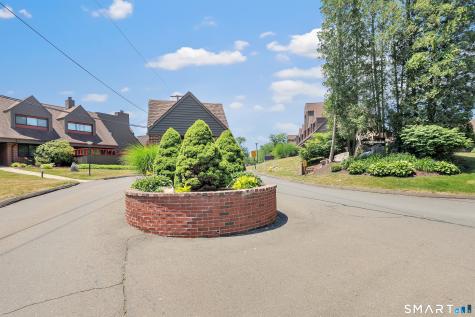 72 Montoya Drive Branford CT 06405