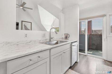 72 Montoya Drive Branford CT 06405