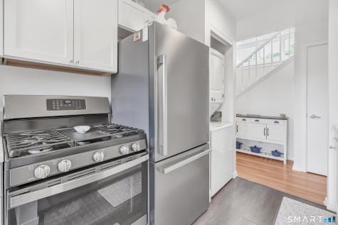 72 Montoya Drive Branford CT 06405
