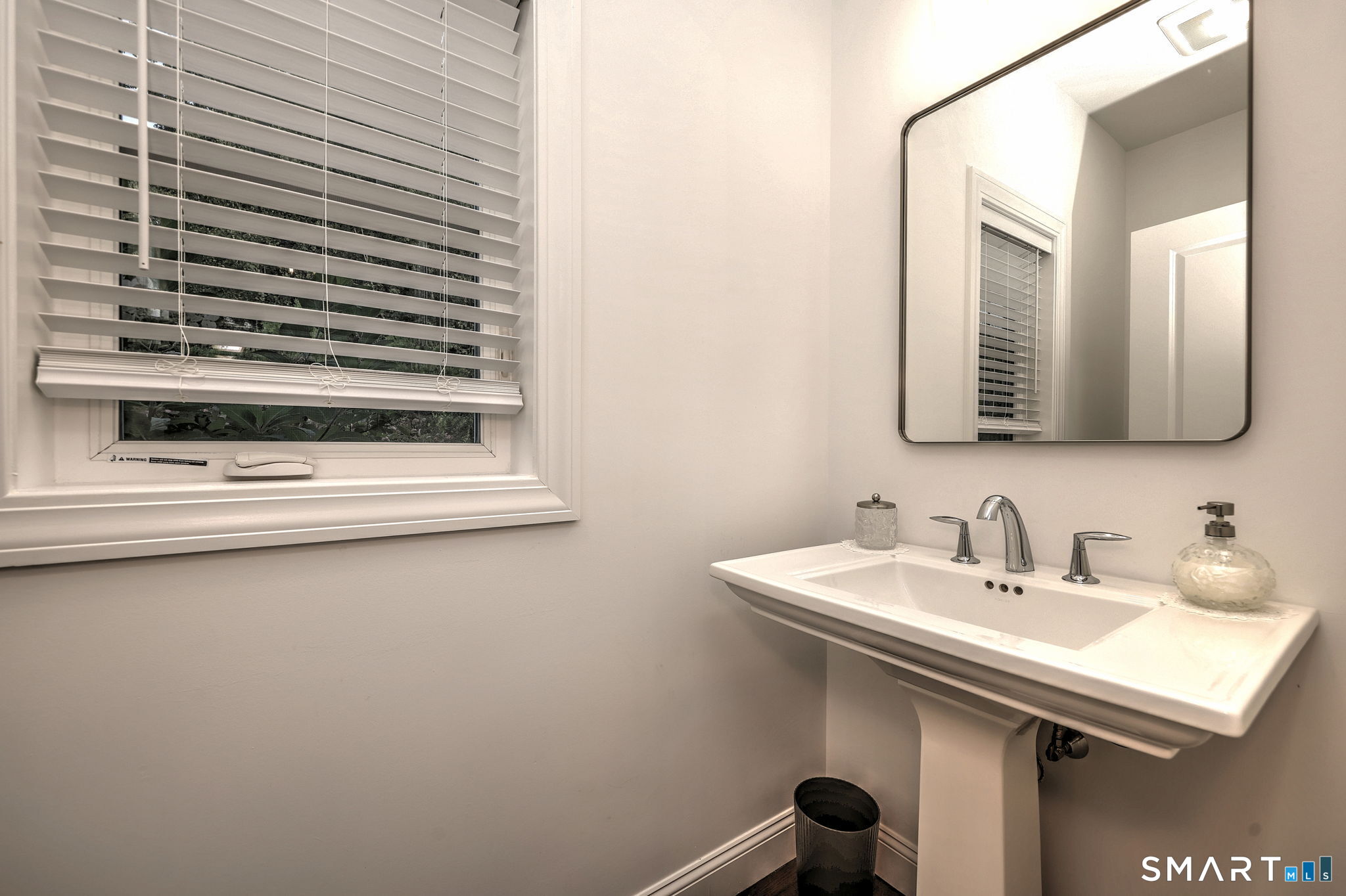 351 Hunter Drive Litchfield CT 06759