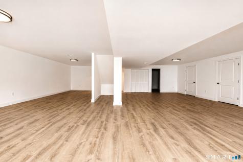 351 Hunter Drive Litchfield CT 06759
