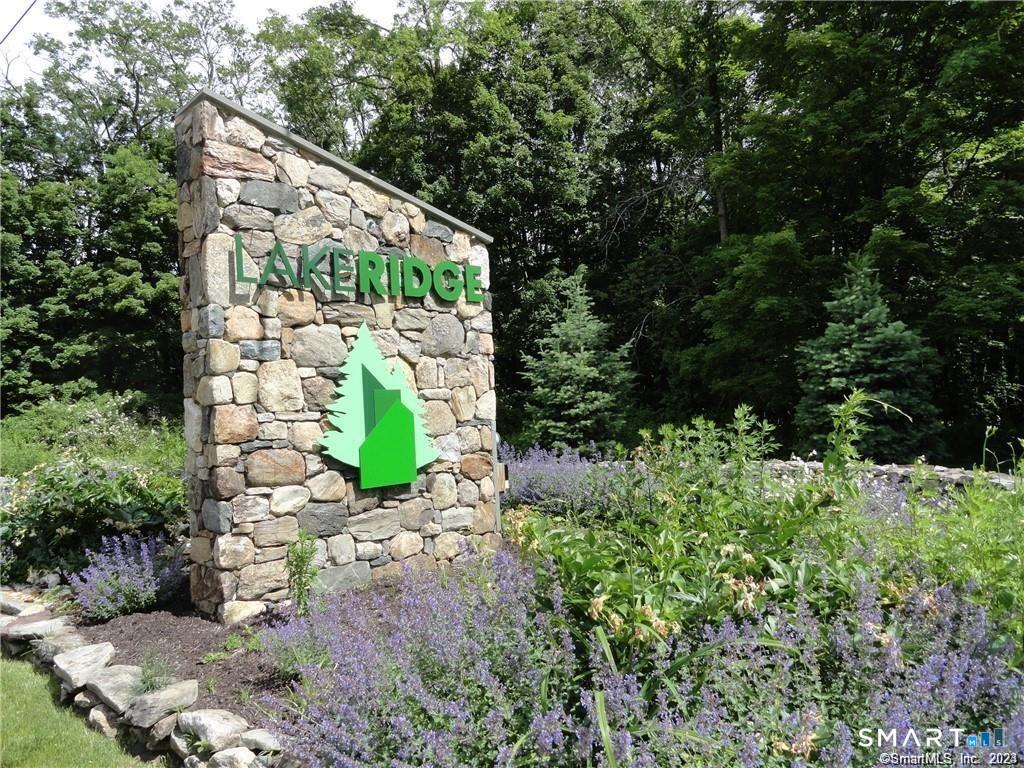 Torrington CT, 232 Ledge Drive, Unit 232