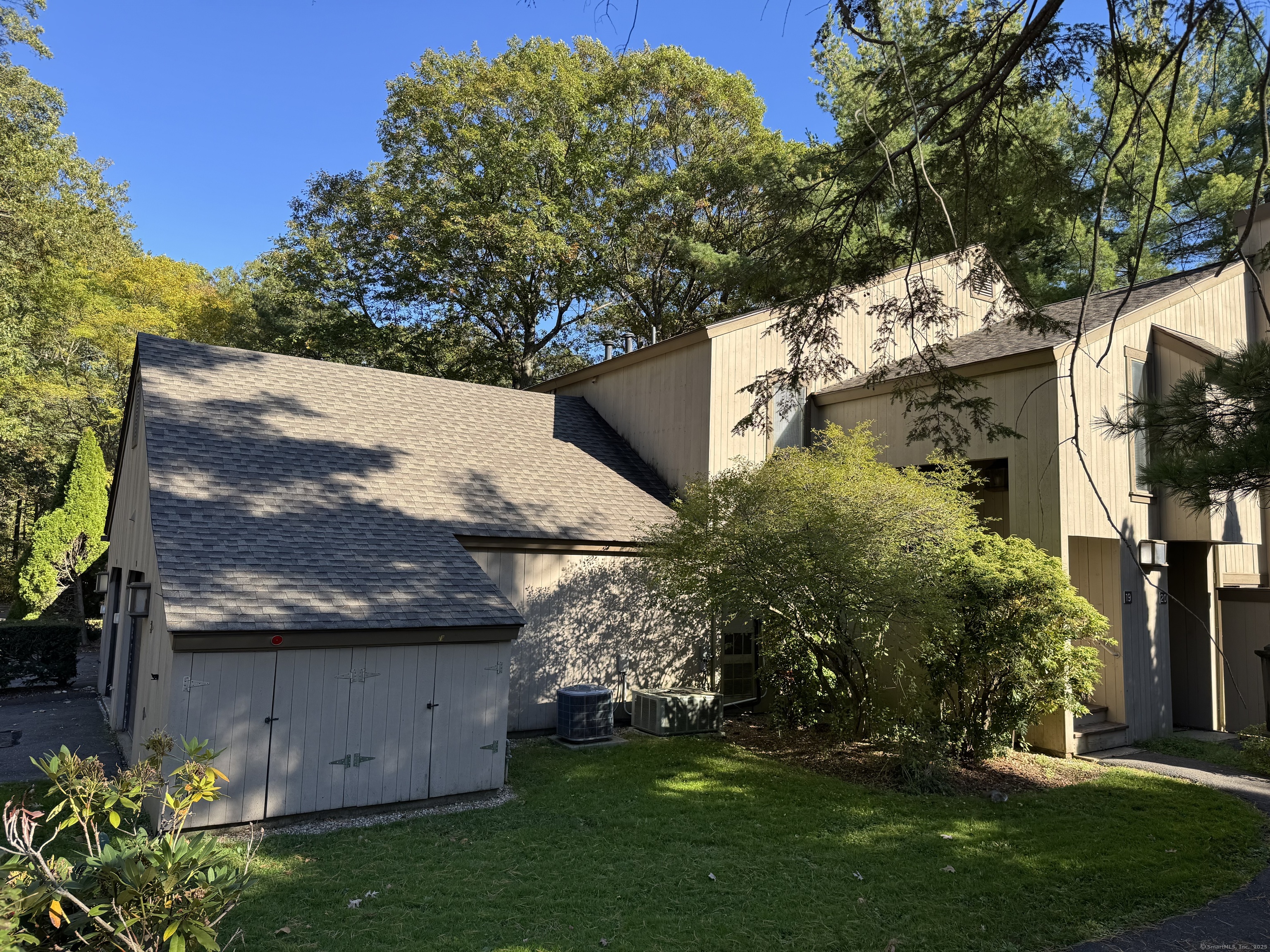 19 Chestnut Drive Avon CT 06001