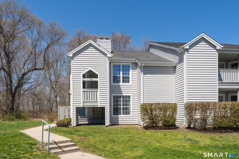 91 Crown Knoll Court Groton CT 06340