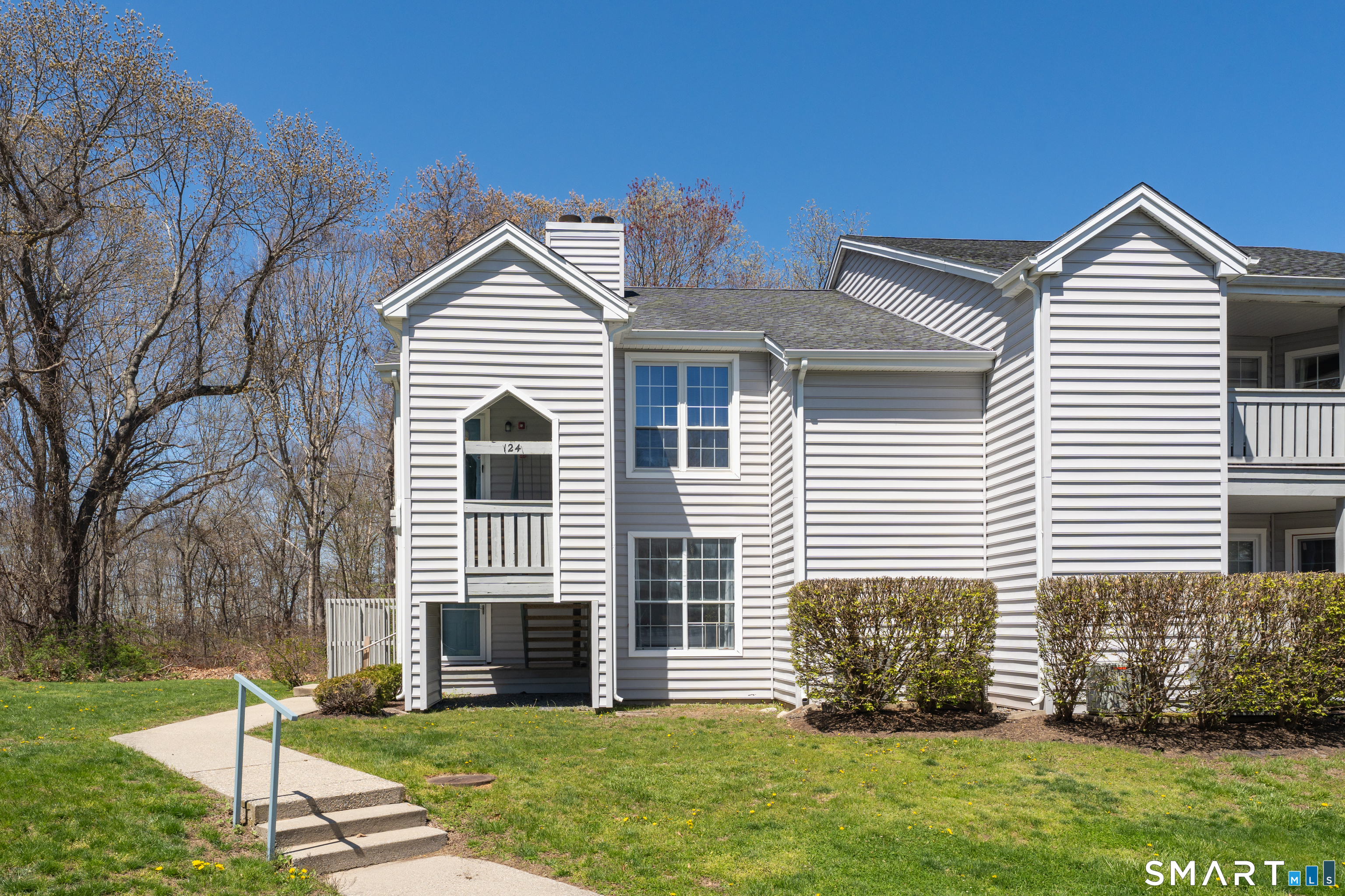 91 Crown Knoll Court Groton CT 06340