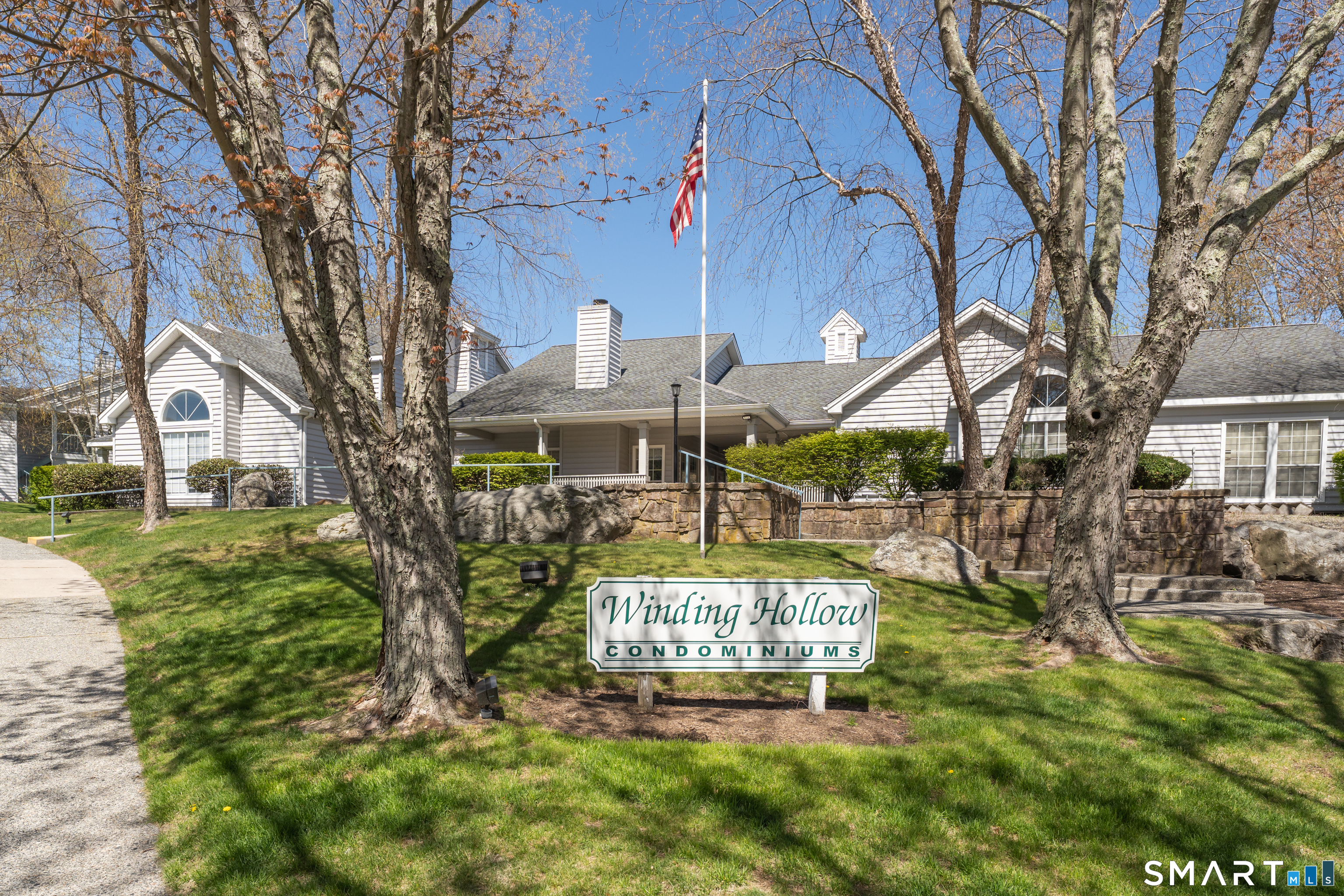 91 Crown Knoll Court Groton CT 06340