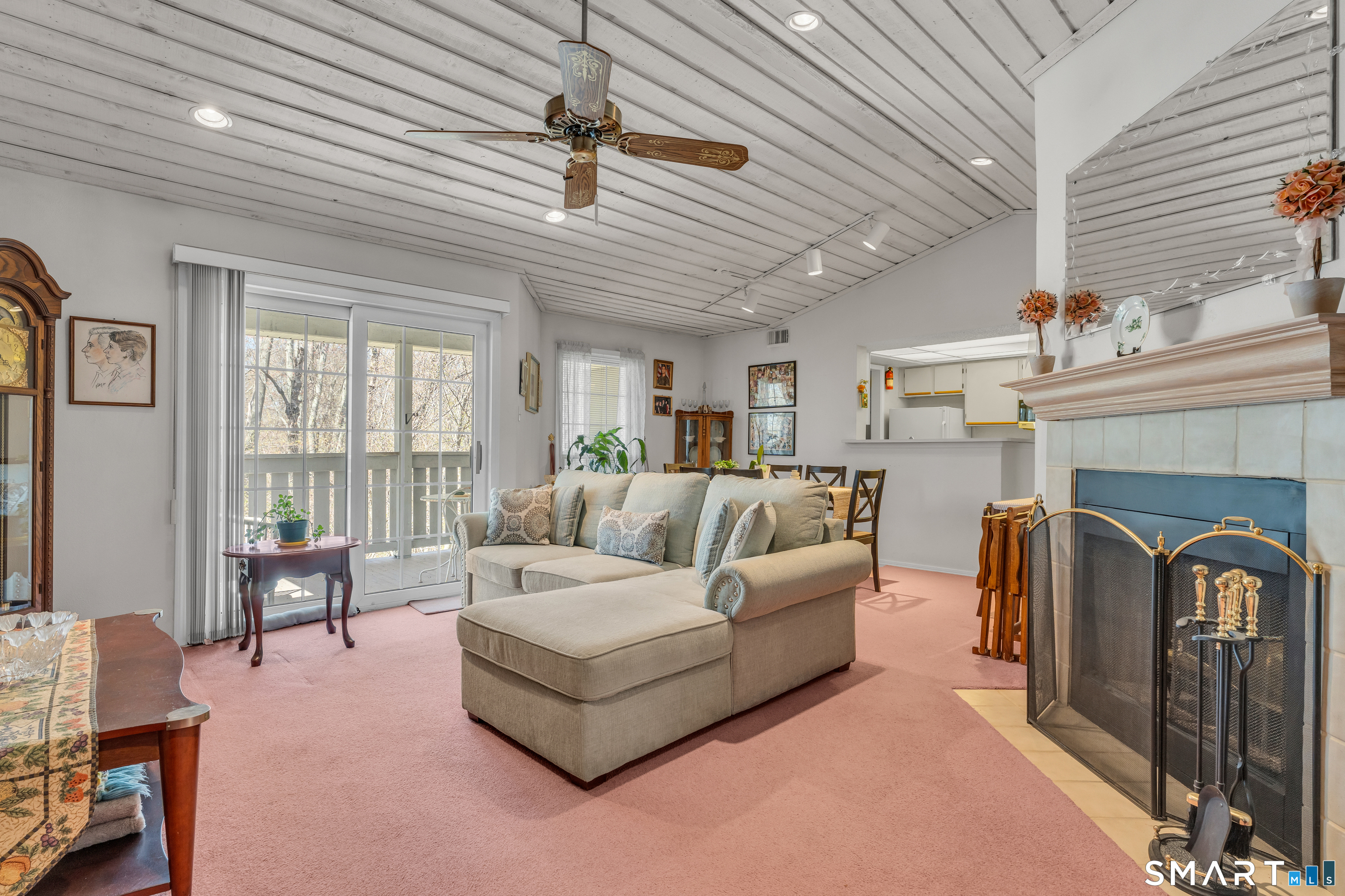 91 Crown Knoll Court Groton CT 06340