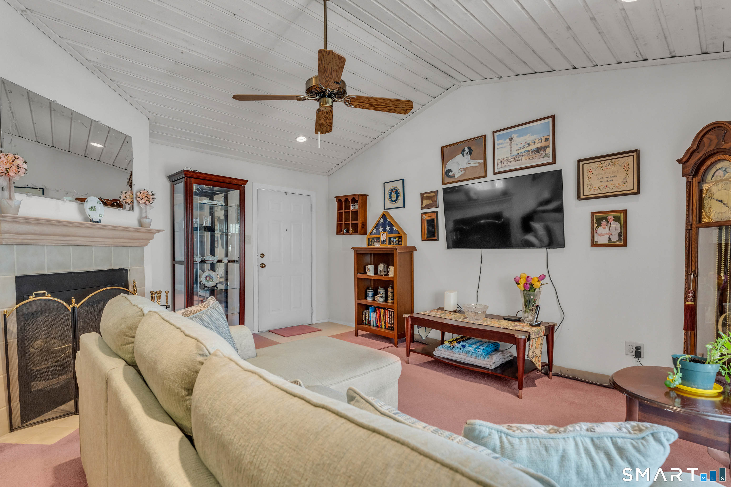 91 Crown Knoll Court Groton CT 06340