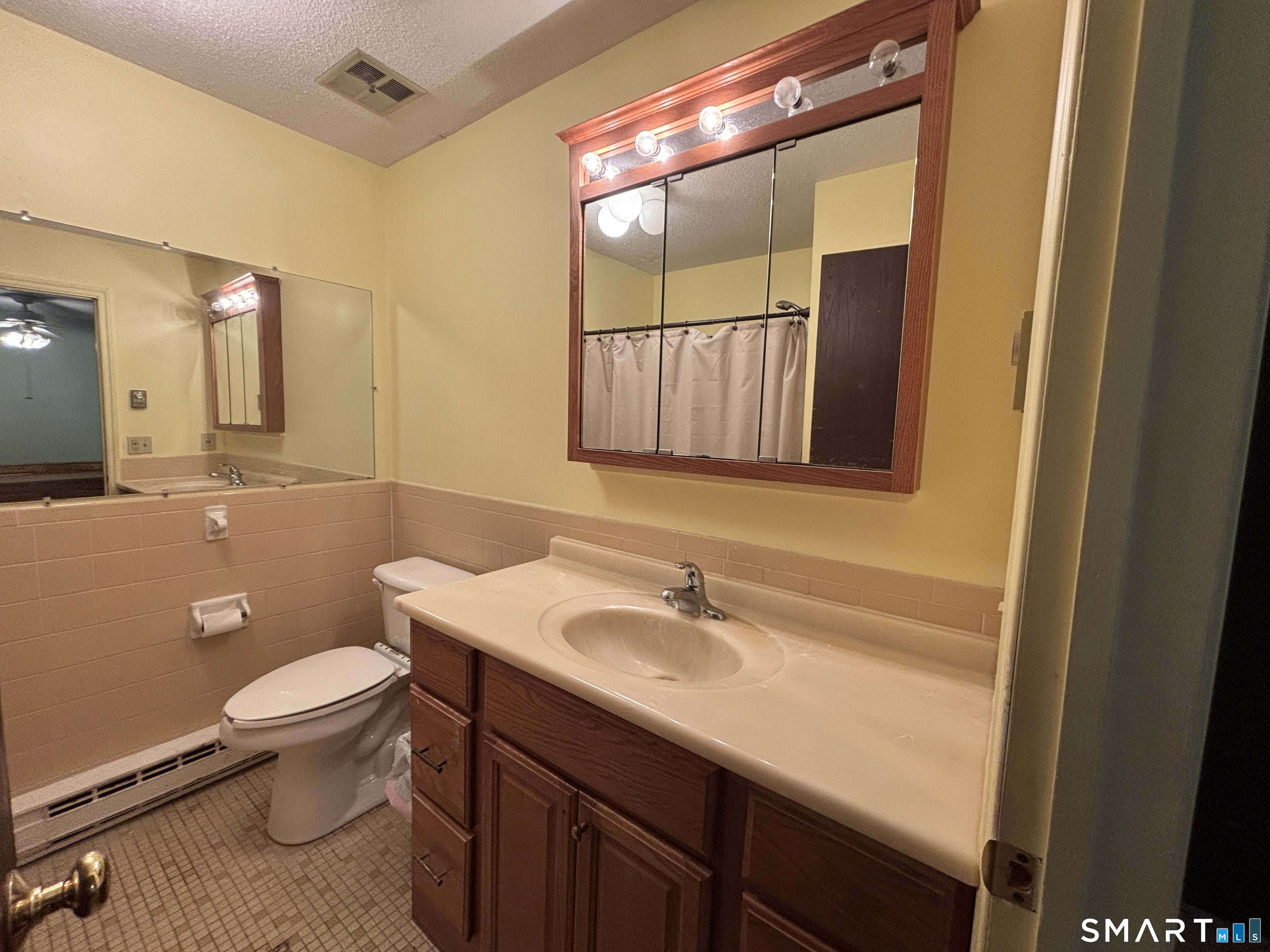37 Wellington Drive Farmington CT 06032