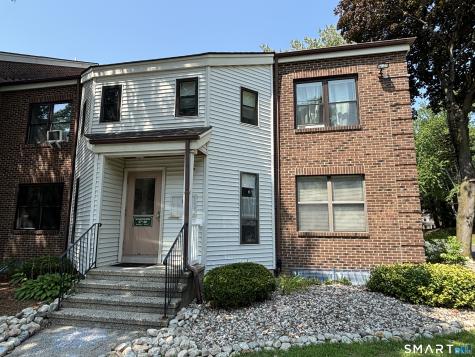 37 Wellington Drive Farmington CT 06032