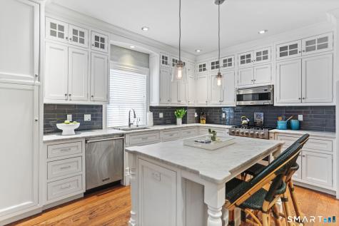 127 Spruce Street Fairfield CT 06890
