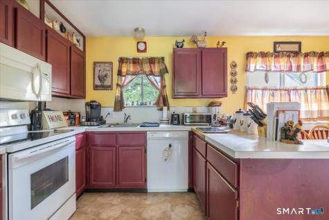 509 Heritage Village Southbury CT 06488
