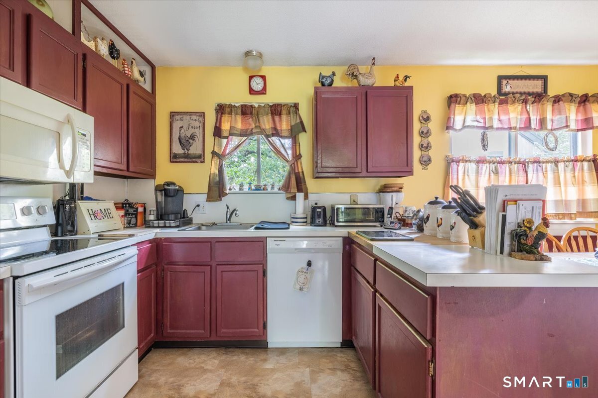 509 Heritage Village Southbury CT 06488