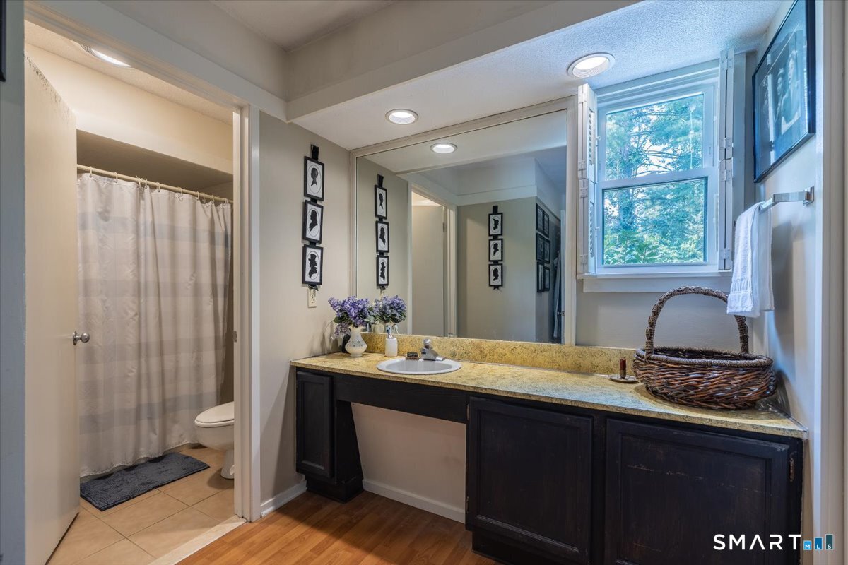 509 Heritage Village Southbury CT 06488