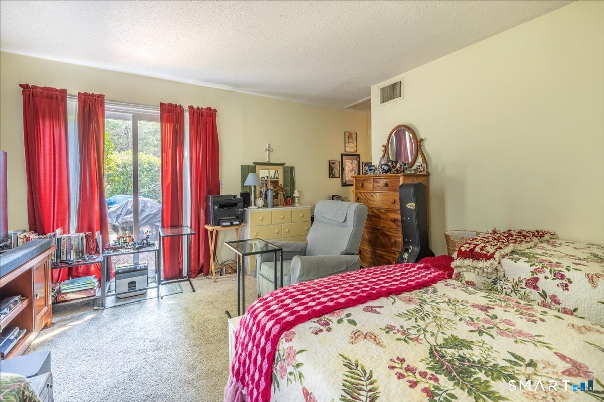 509 Heritage Village Southbury CT 06488