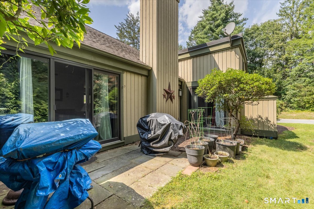 509 Heritage Village Southbury CT 06488