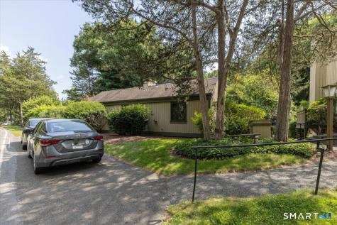 509 Heritage Village Southbury CT 06488