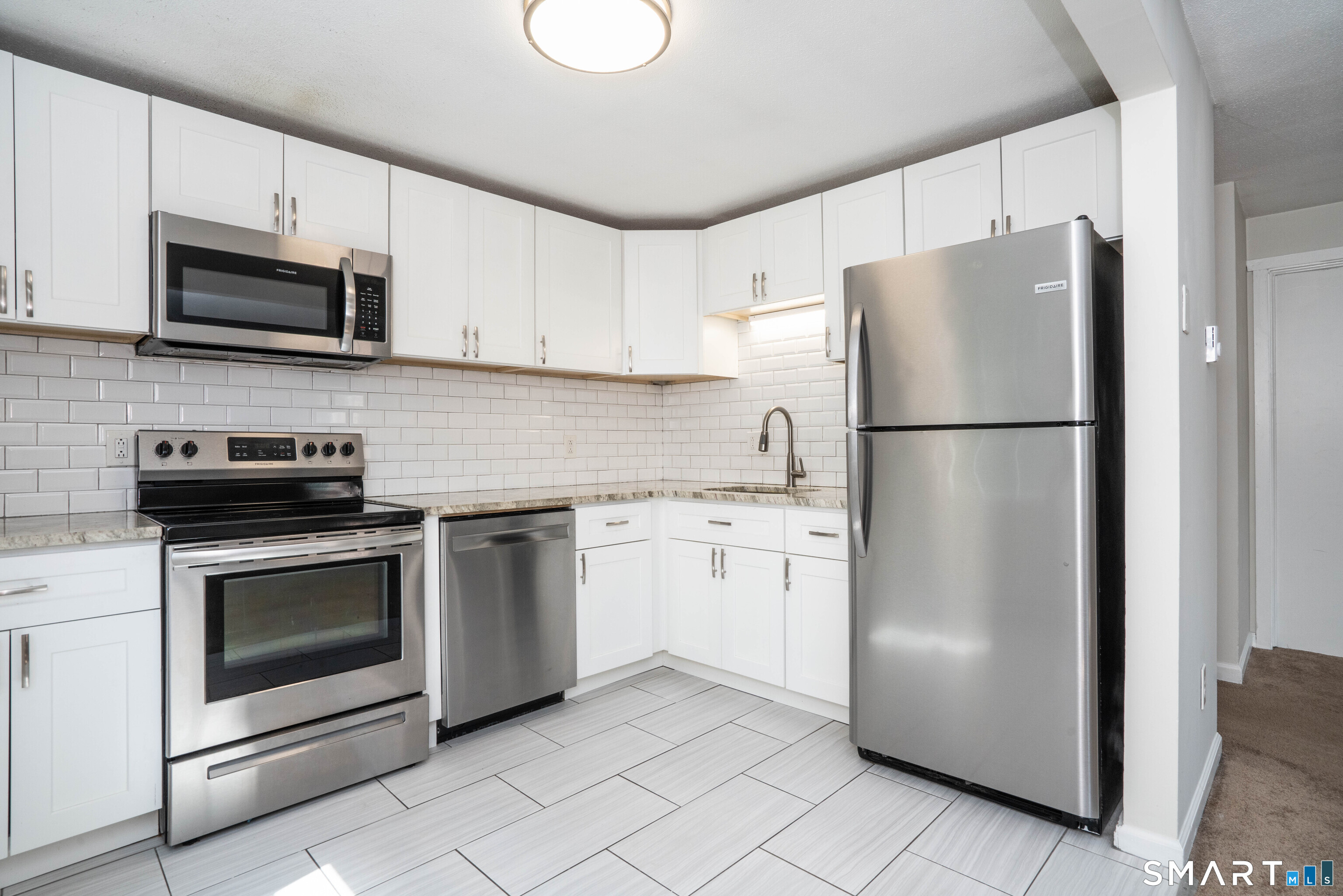 239 Old Farms Road Avon CT 06001