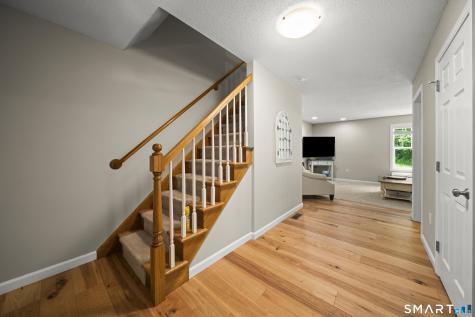204 Oak Ridge Drive Windsor Locks CT 06096