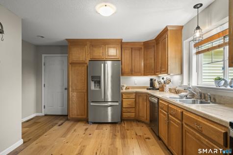 204 Oak Ridge Drive Windsor Locks CT 06096