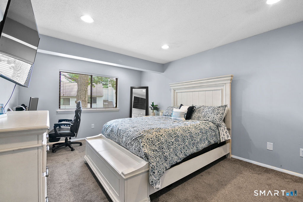 209 Cypress Road Newington CT 06111