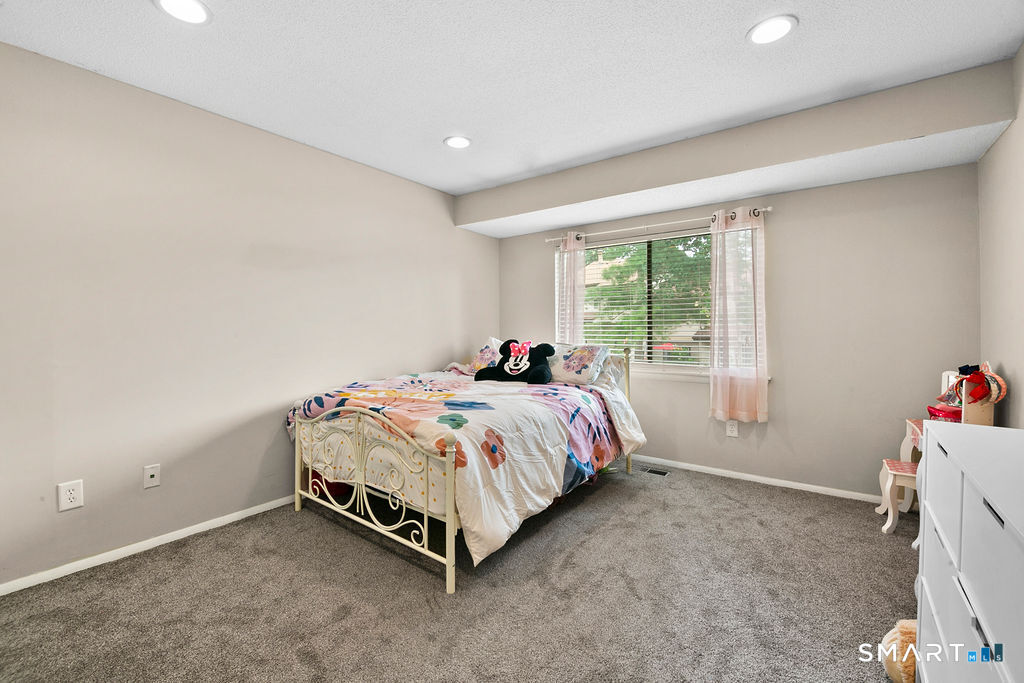 209 Cypress Road Newington CT 06111