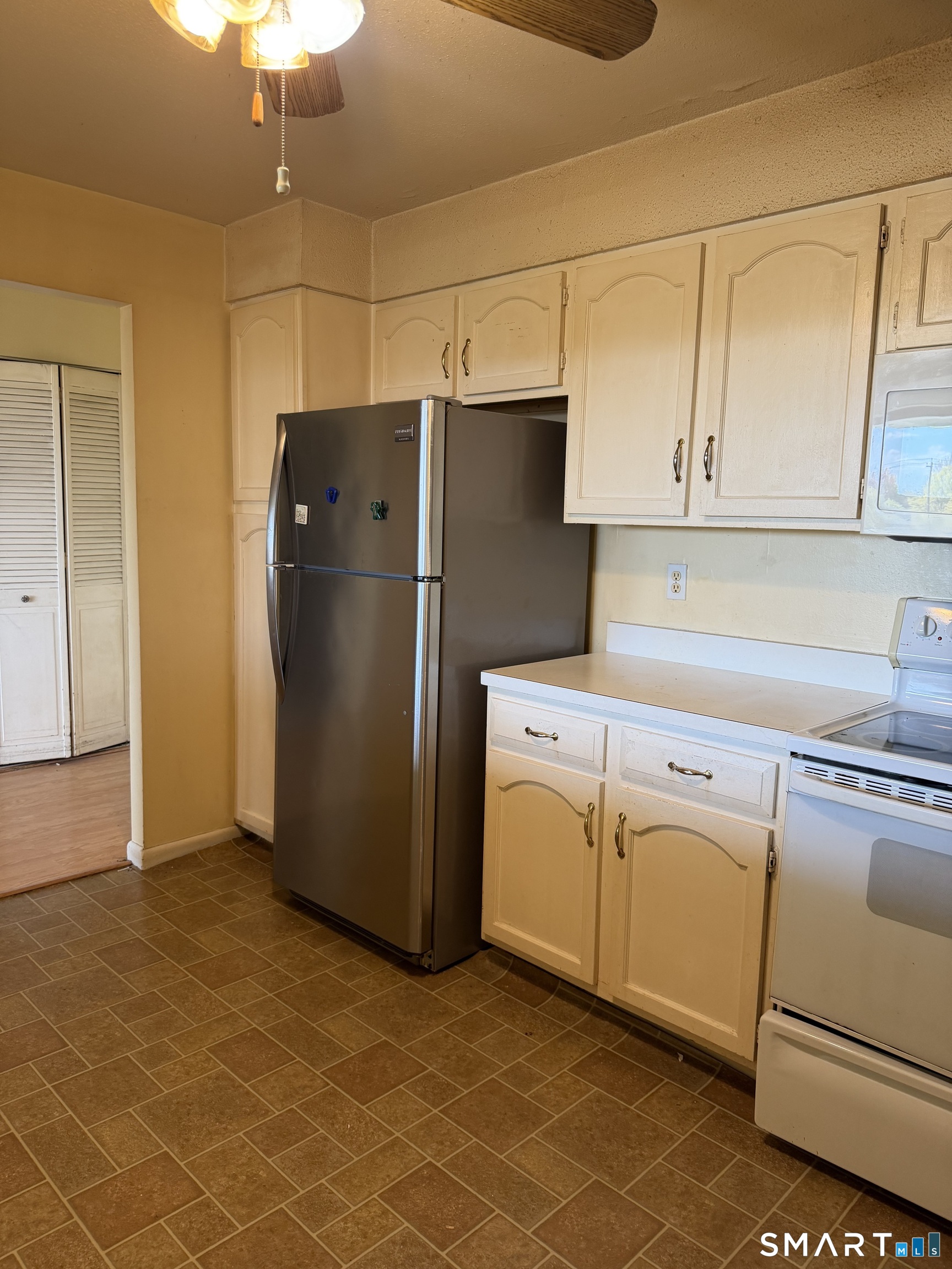 50 Birdseye Street Stratford CT 06615