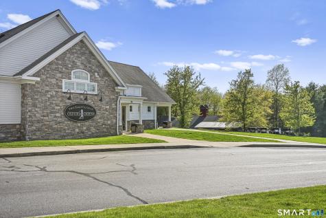 505 Traditions South Court Oxford CT 06478