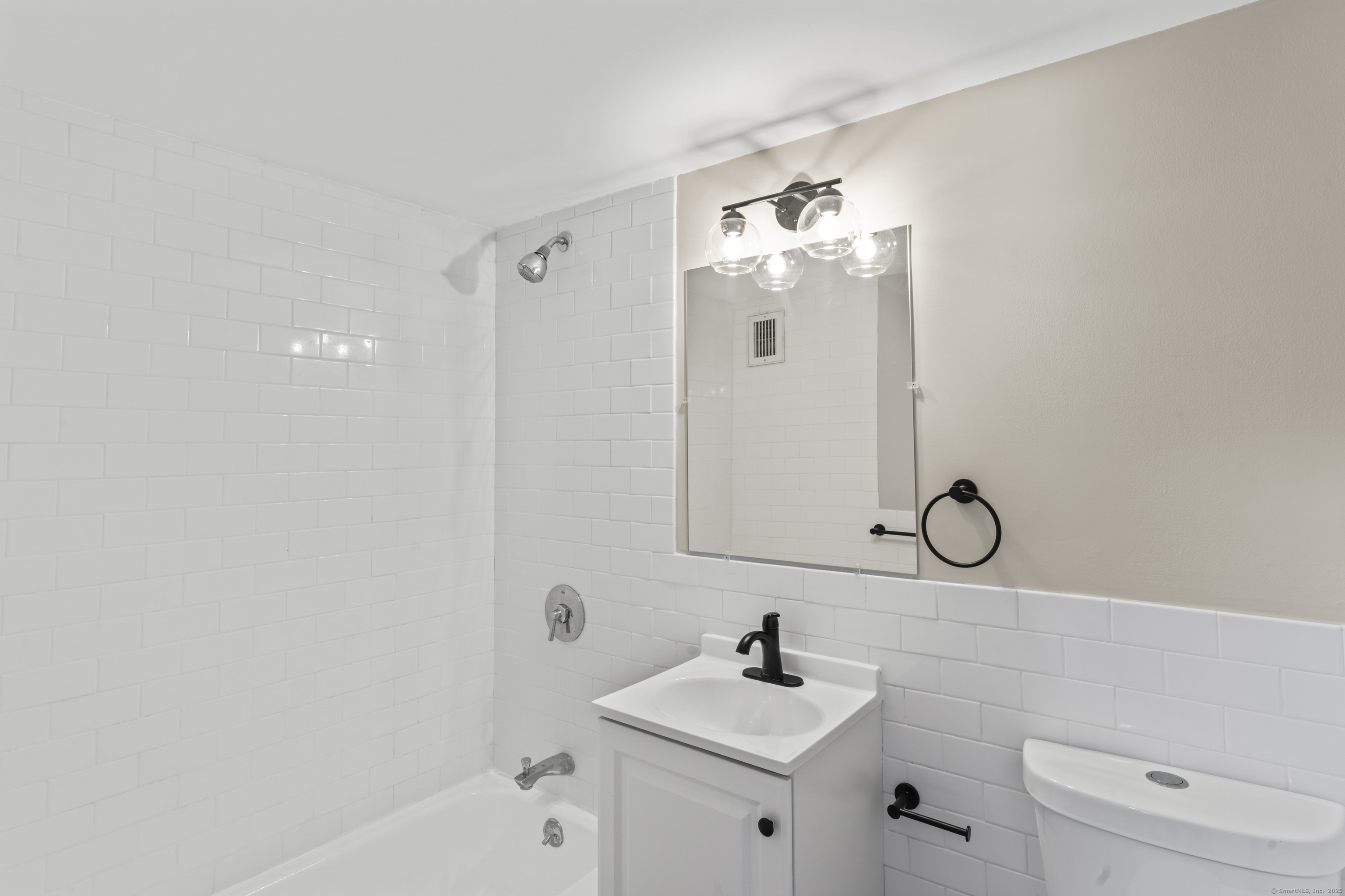 31 Woodland Street Hartford CT 06105