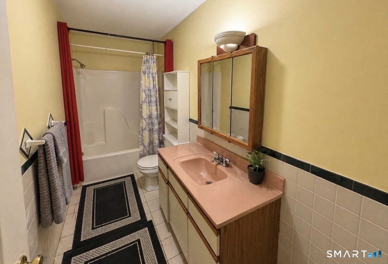 519 Scott Road Waterbury CT 06705