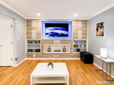 385 Unquowa Road Fairfield CT 06824