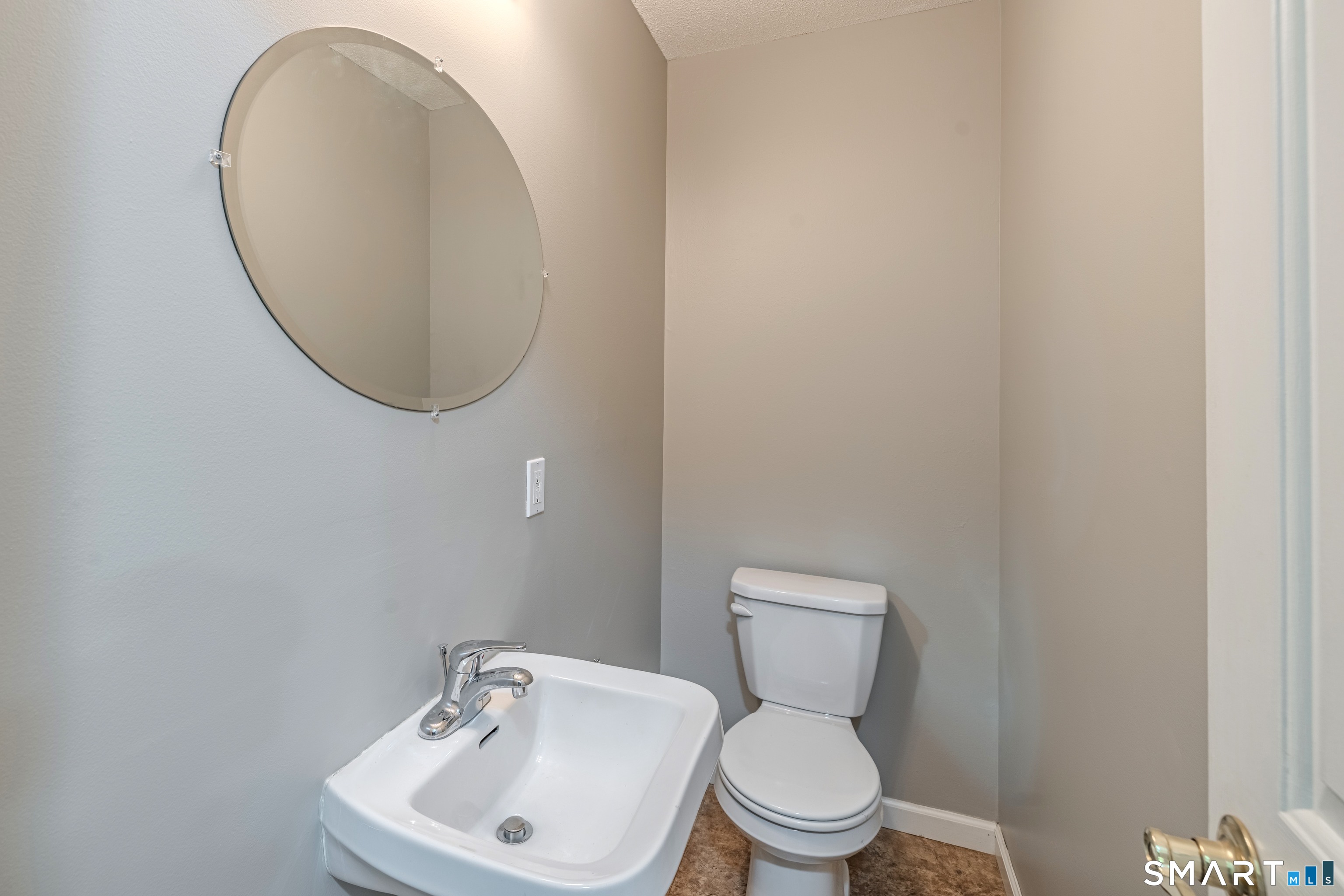 2 Liberty Drive Mansfield CT 06250