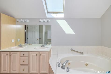 2 Liberty Drive Mansfield CT 06250
