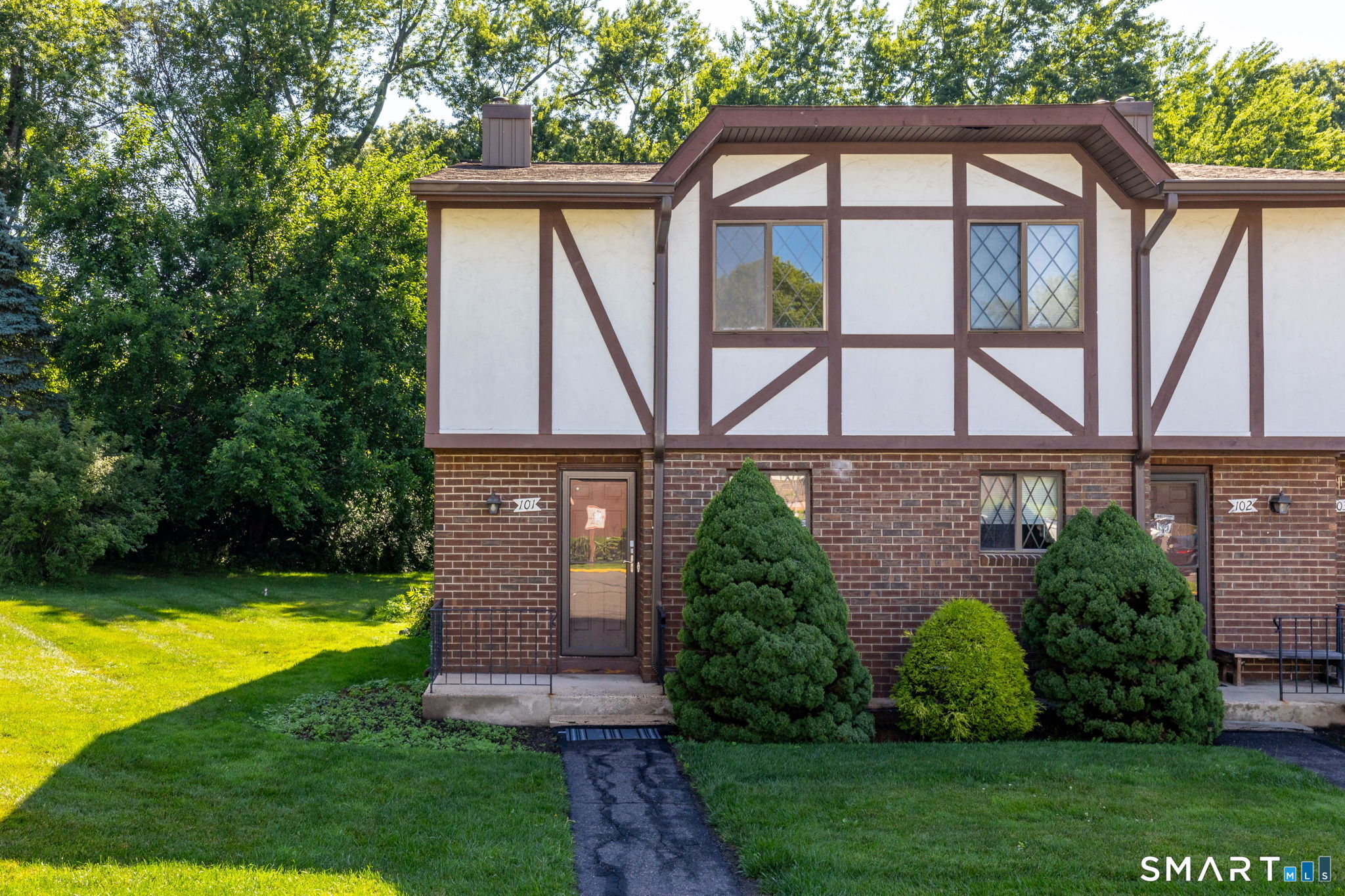 101 Cedar Hollow Drive Rocky Hill CT 06067