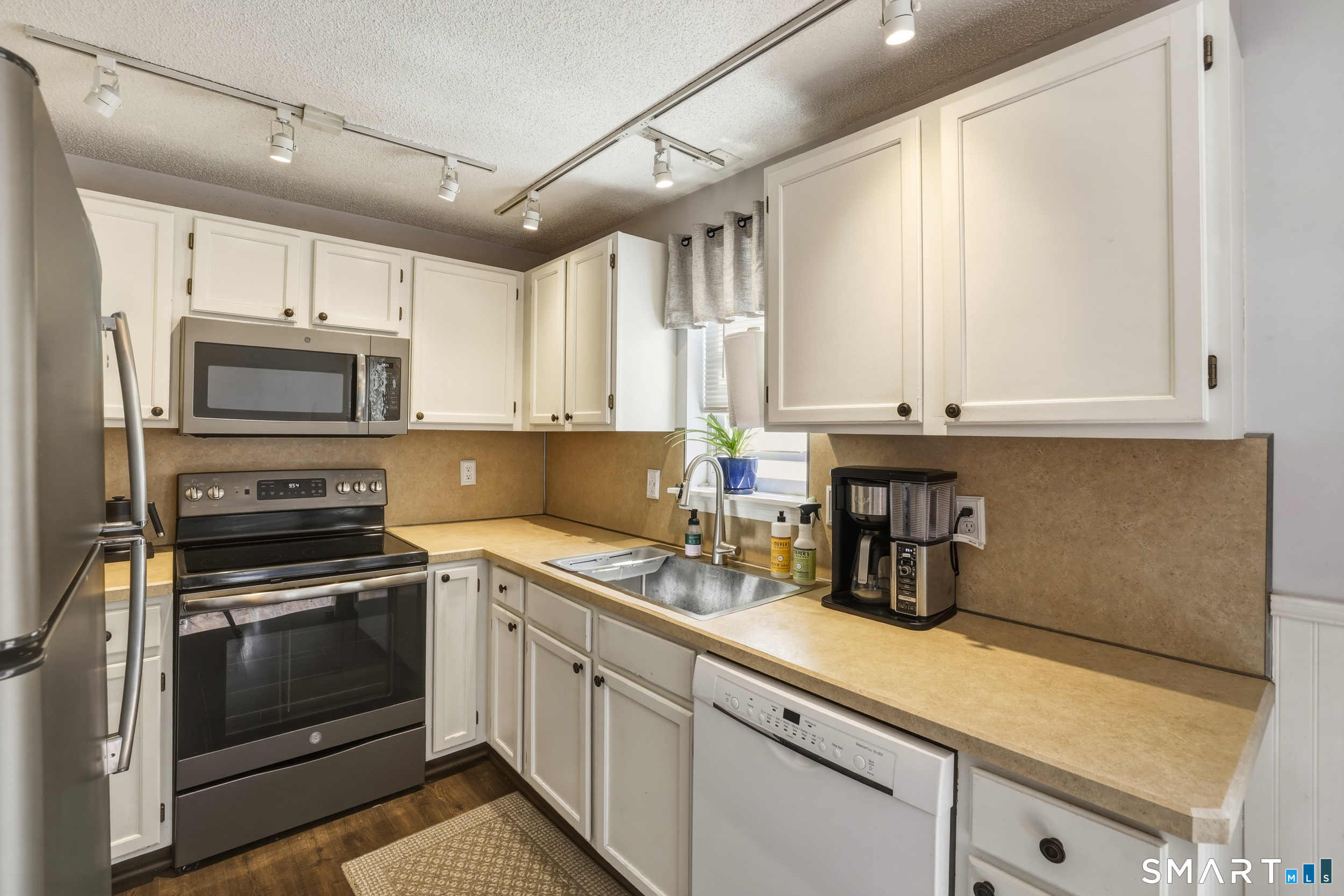 66 Atwood Street Plainville CT 06062