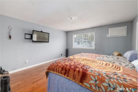 30 Woodglen Drive Waterbury CT 06705
