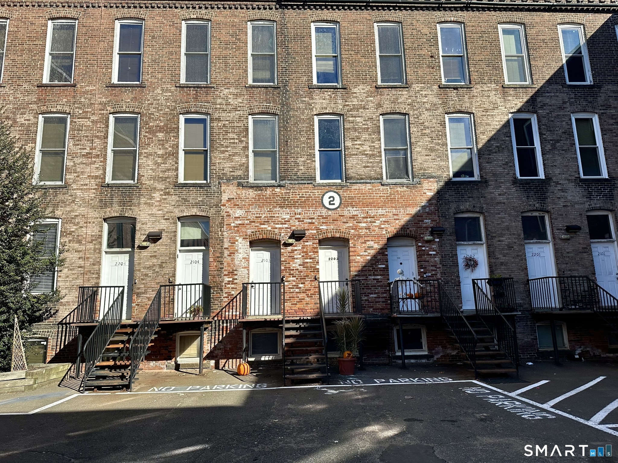 325 Lafayette Street Bridgeport CT 06604
