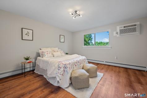 302 Green Road Manchester CT 06042