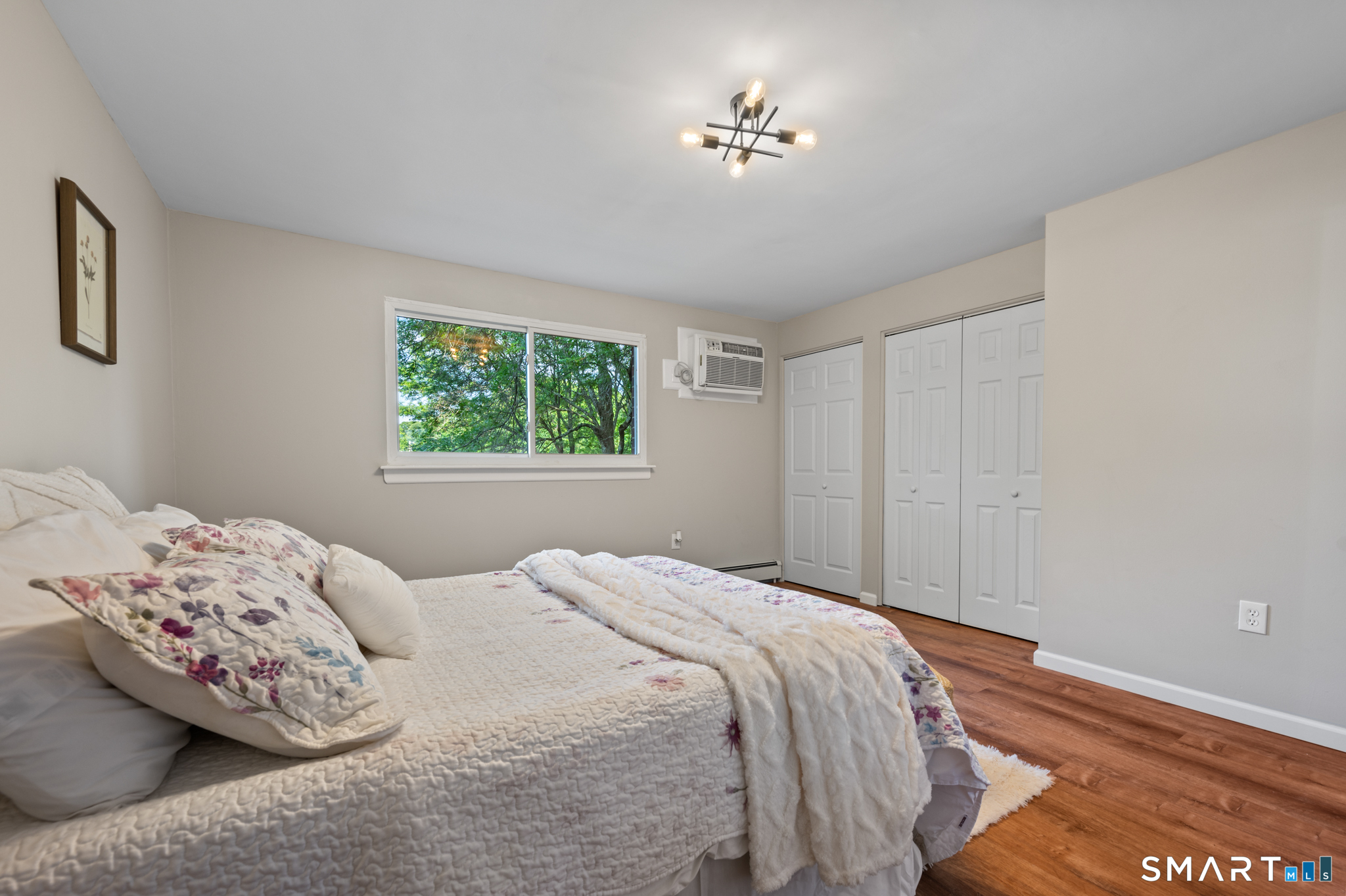 302 Green Road Manchester CT 06042