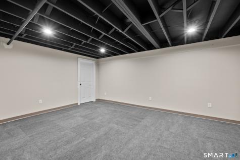302 Green Road Manchester CT 06042