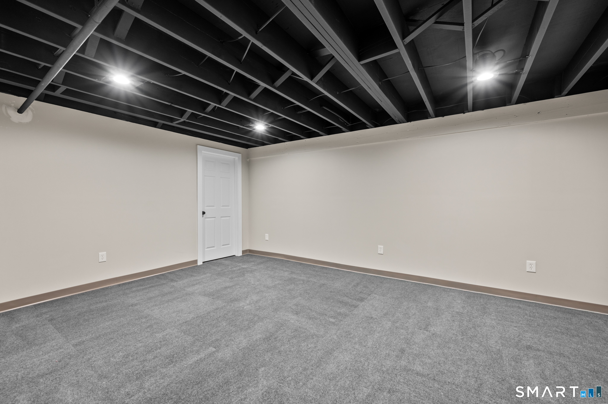 302 Green Road Manchester CT 06042