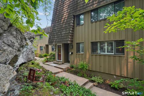 96 Ledgebrook Drive Norwalk CT 06854